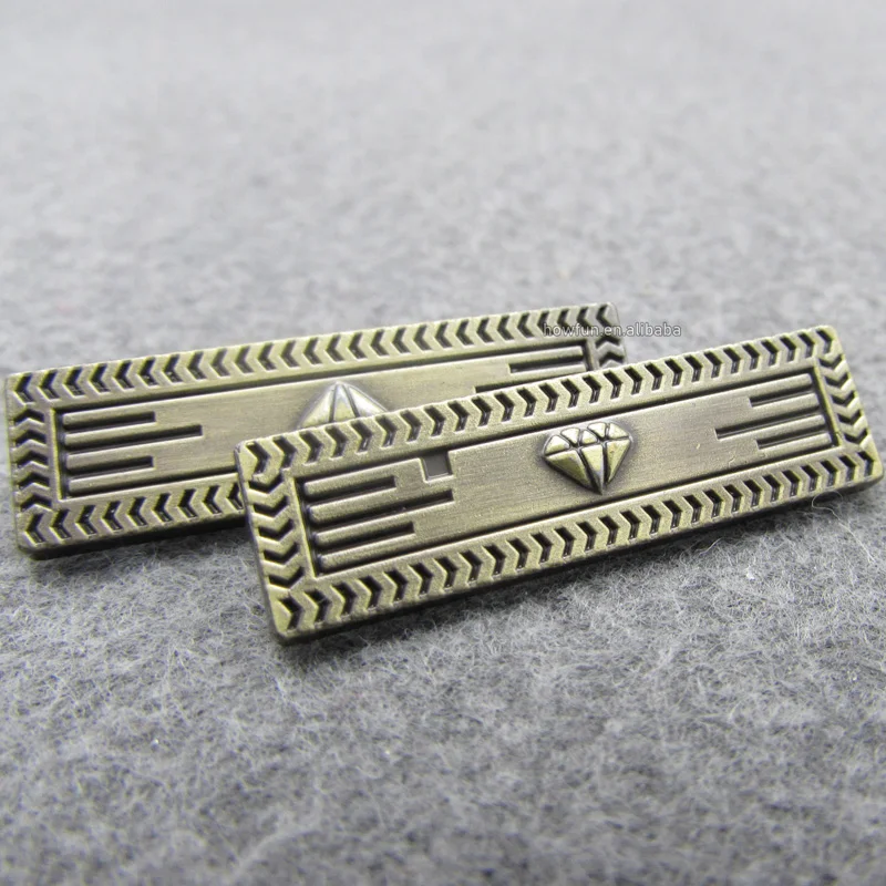 Custom hanging plating metal label