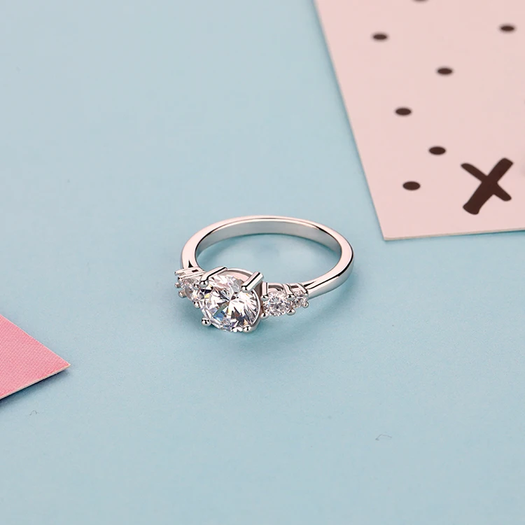 Wholesale 925 Silver Women Ring Woman Wedding Luxury Vvs Moissanite Engagement Ring
