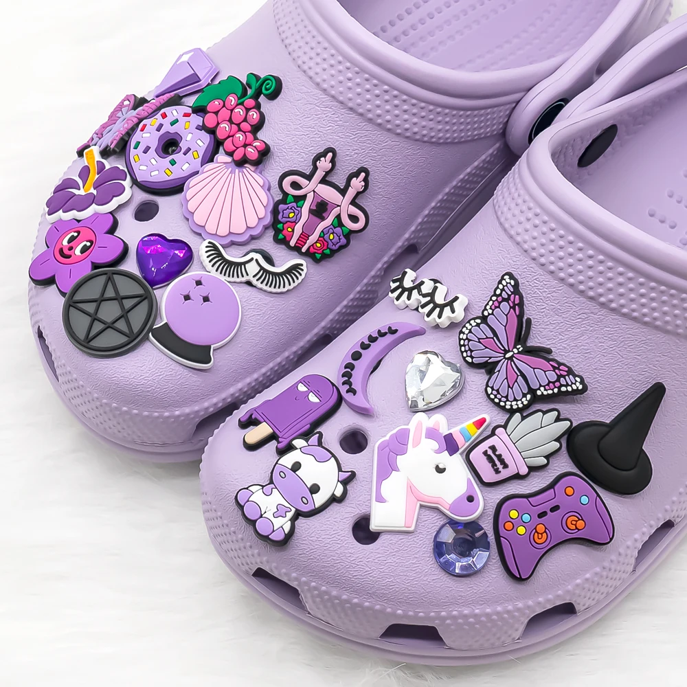 Colorful Shoe Decoration Pvc Pvc New Arrival 2d butterfly Purple Topic Cow Animal Hot Sale Designer Custom Shoe Shoe Charms