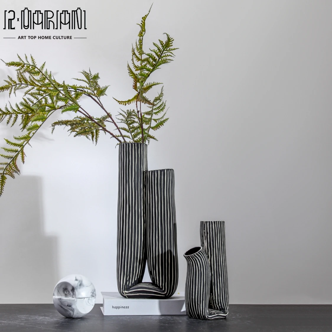 Factory Wholesale Minimalist Design Tall Modern Ceramic Vase Decoration Table Flower Vase For Home Decor