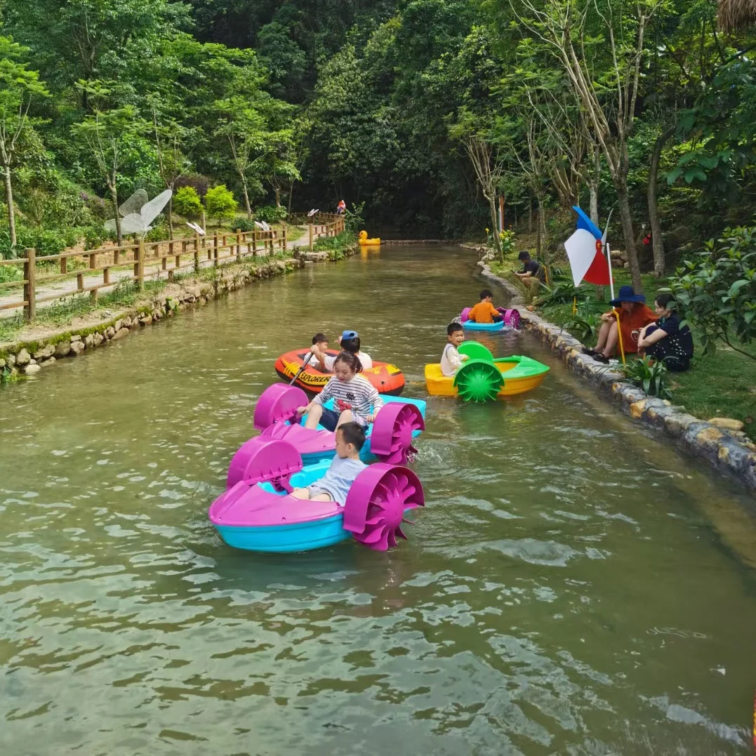 Outdoor Lake River Ocen Funny 4 Sizes Hand Cranked Paddle Boats For Pool Adult Kids Bumper Boats For Rental