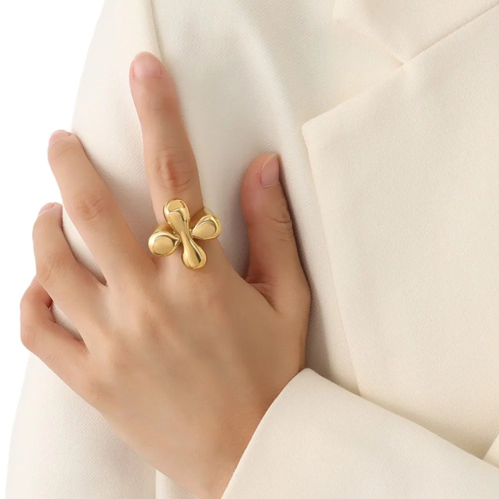 New Design 18 K Gold Plated Stainless Steel Flower High Polish Ring Waterproof Non Fading Jewelry Women Wedding Gift
