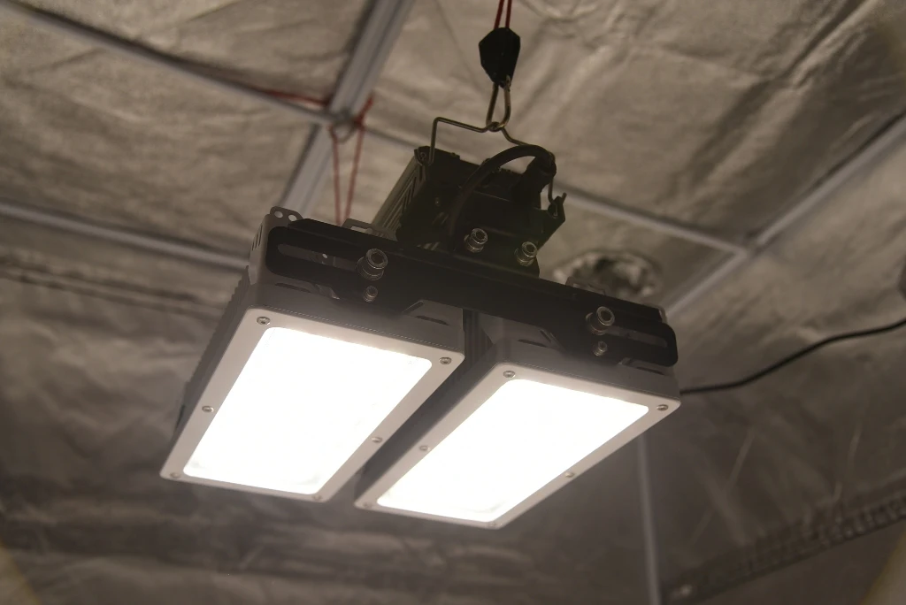 Hortibloom Solux 650 full spectrum 640w fixture cob led grow light panels