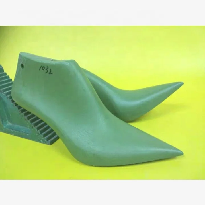 Ladies ultra long pointed toe plastic shoe lasts 7cm