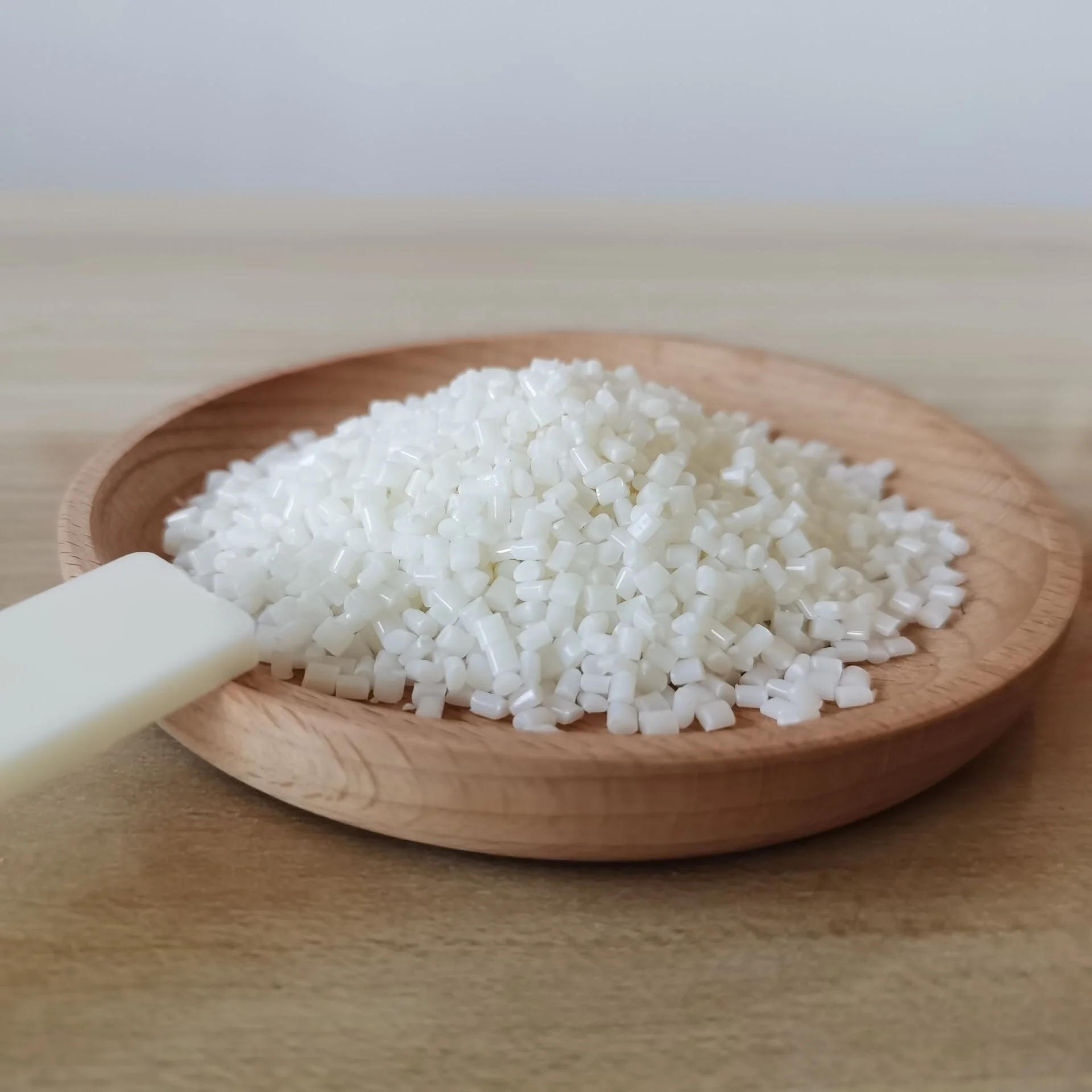 Wholesale Quality ABS Granule Plastic Acrylonitrile Butadiene Styrene ABS resin for Shells PVC/HDPE/LDPE/PP/PA