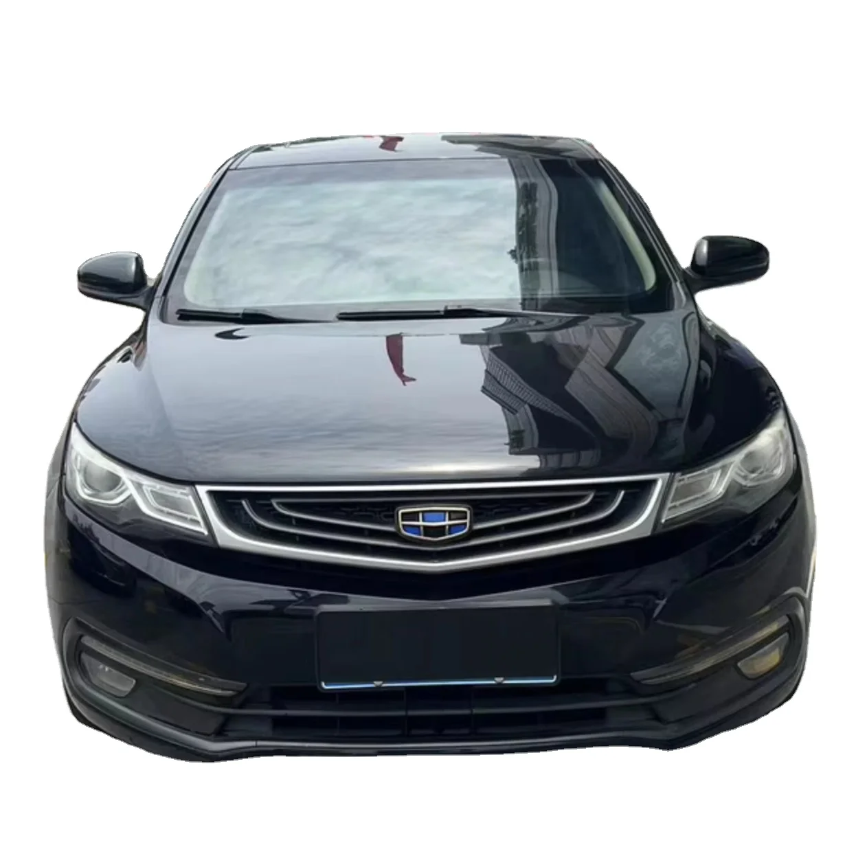 Прямые продажи с завода 2018 Geely Emgrand 1.5L ручная модная версия подержанного автомобиля как внутри, так и снаружи