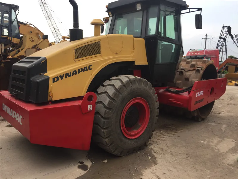 Used second hand Construction Machinery vibratory compactor road roller dynapac ca302d road roller machinery with good condition