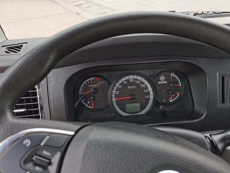 Dongfeng K5 серии 4x2 single cab 3050 мм Колесная база бензиновый двигатель 1.8L перемещения 125HP небольшой грузовые автомобили