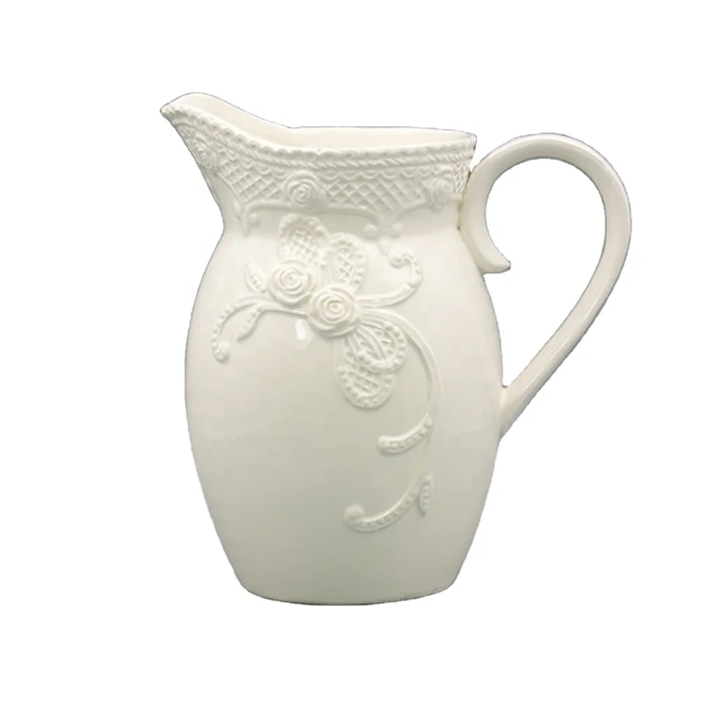New hot sale Chinese  porcelain Home Decoration  lager size ceramic  pitcher.