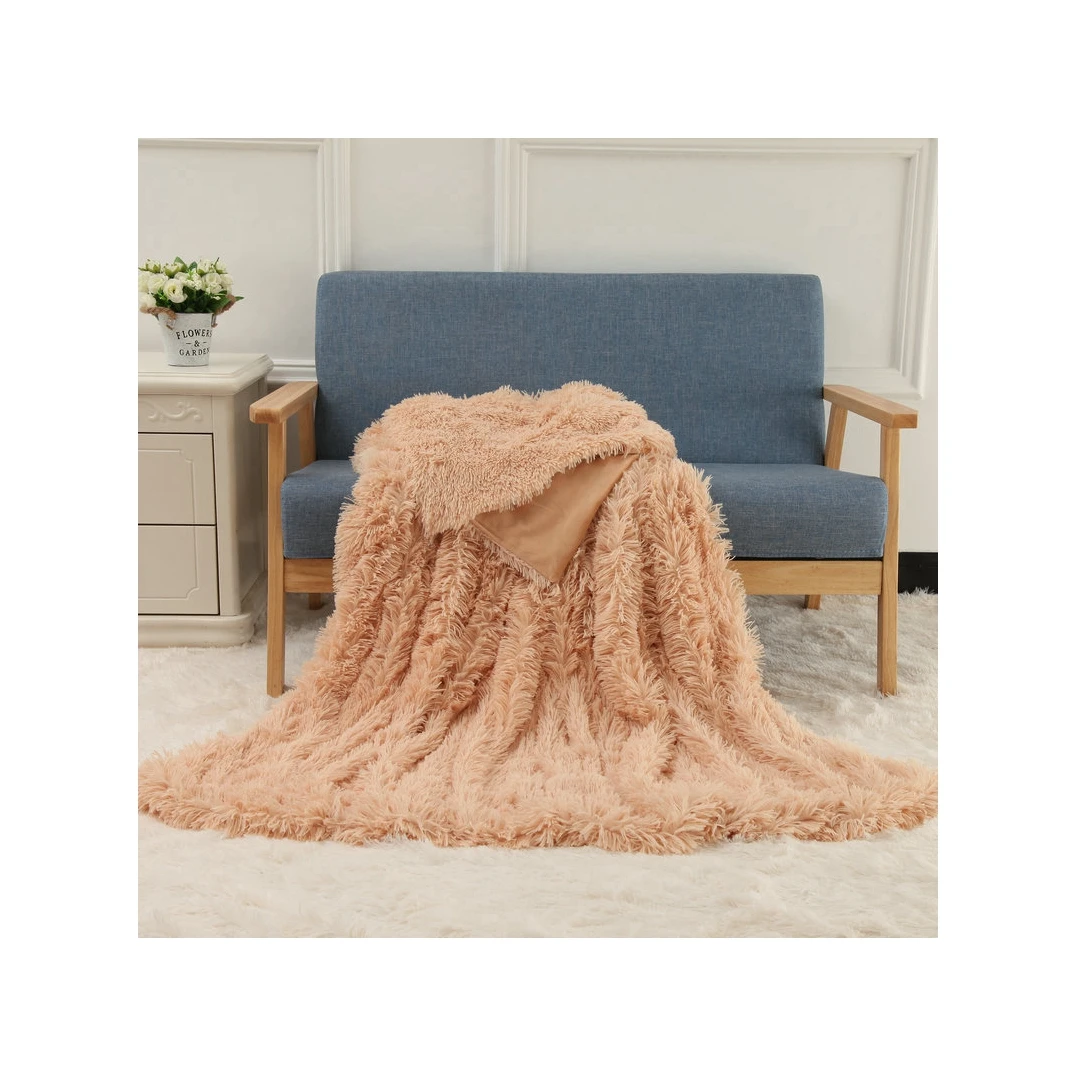 Hot sale Decorative Soft Fluffy Faux Fur Throw Blanket Long Shaggy Cozy Furry luxury fur blankets and throws