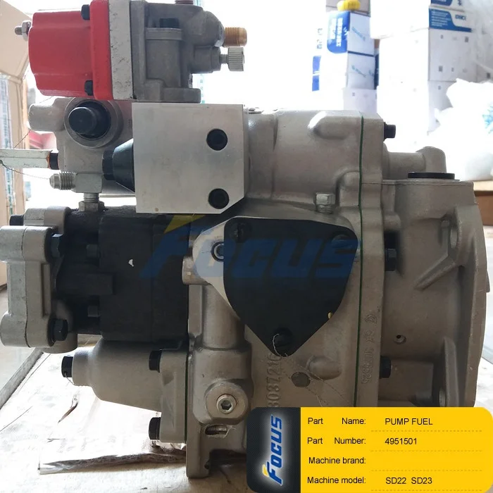 Shantui Bulldozer Spare Parts SD22 Fuel Pump 4951501