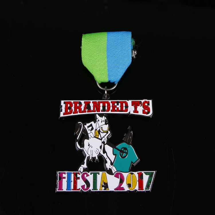 Customizable Metal Badges for Equestrian Events Unique Design Enamel