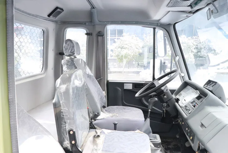 Brand new 4x4  truck all wheel drive off road cargo truck chassis truck