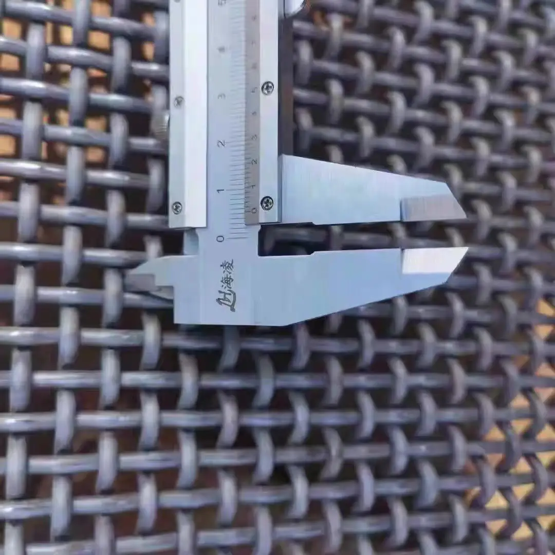 2024 Hot Vibrating Screen Price vibrating screen beneficiation equipment for Mineral Separator Gold Processing