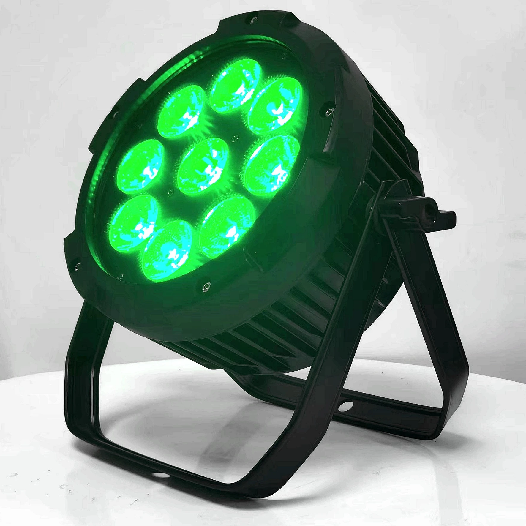 Высокая яркость 6/10Ch Ip65 беспроводной Dmx аккумулятор 9X18W Rgbwauv 6-в-1 светодиодный светильник