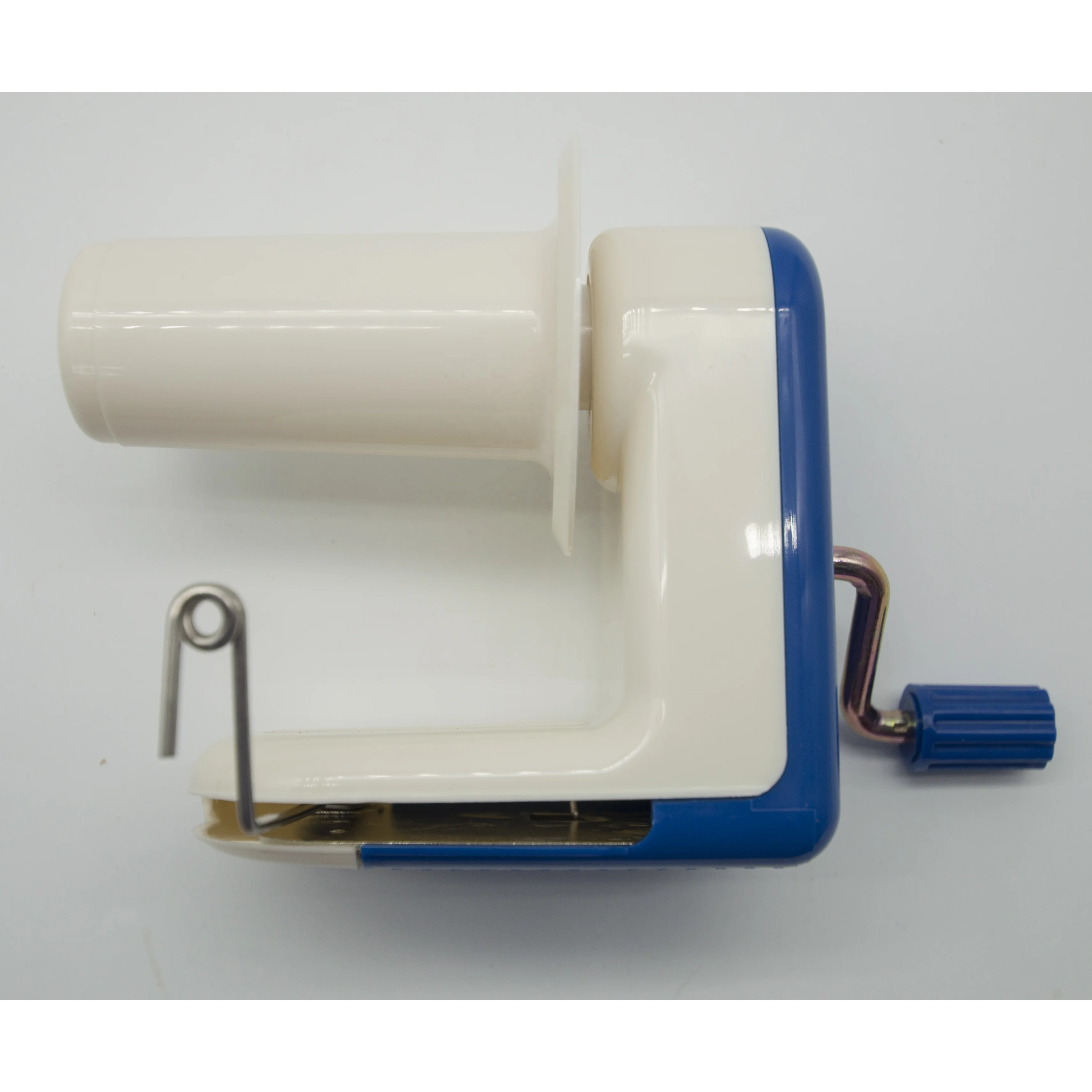 Plastic Hand Yarn Ball Winder (Blue)