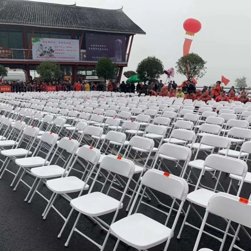 Factory Low Price Wholesale Garden Outdoor Foldable Chair Camping White Plastic Folding Chairs for Events