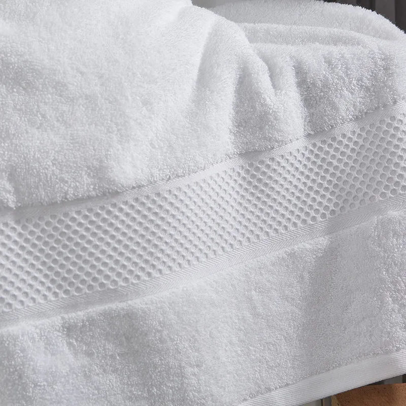 100% Cotton nice quality towel set for hotel