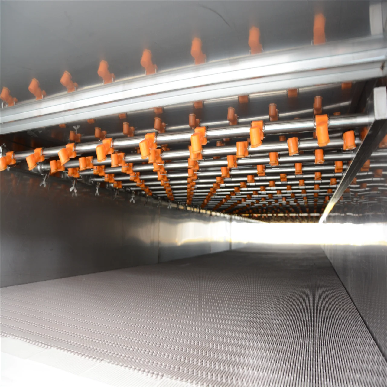 water spraying bottle cooling tunnel for hot filling production line