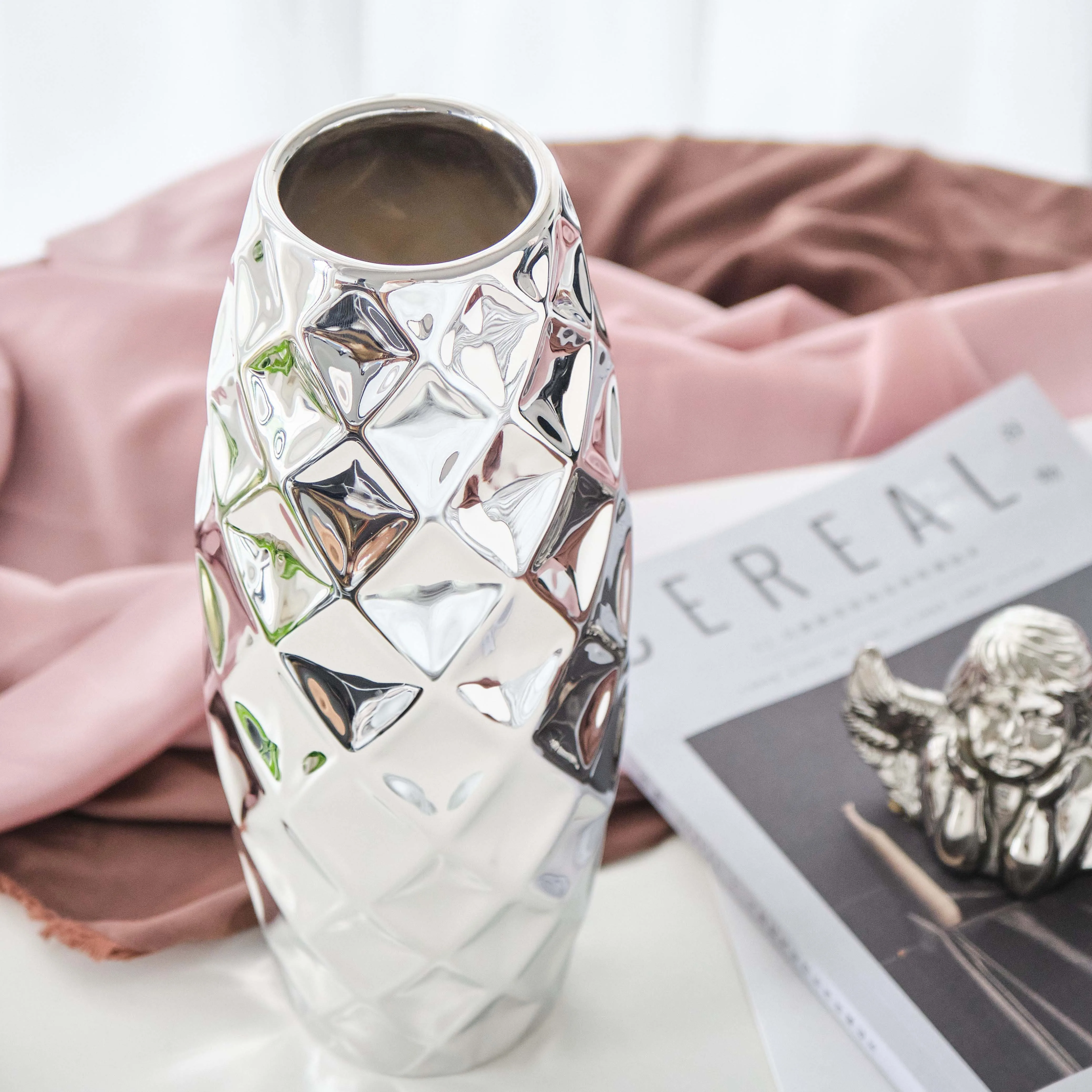Wedding Ceramic Porcelain Home Decor Vase Luxury Electroplating Diamond Design Silver Vase