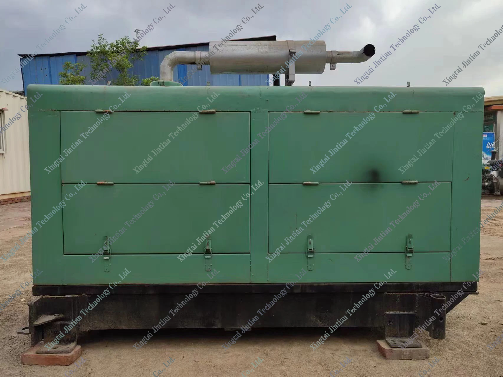 Used 30kW Generator Set with F4L912 Air Cooling Diesel Engine