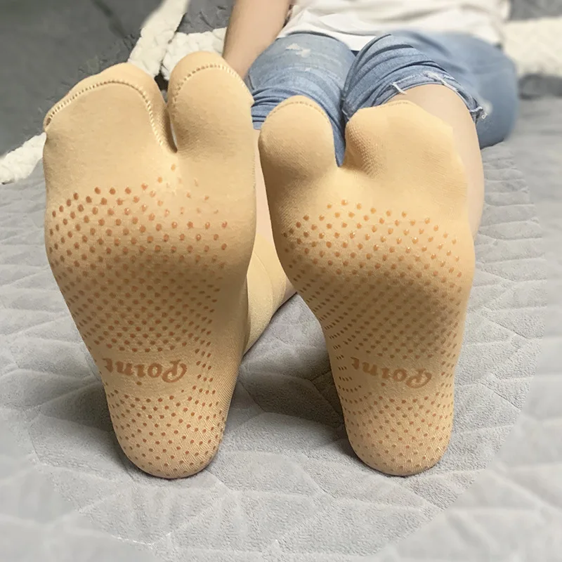 2 toe japanese flip flop split one single toe socks a finger tabi muslimah two toe socks