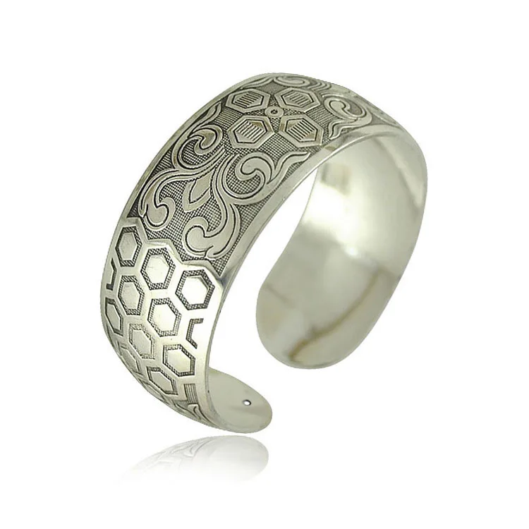 Vintage Tibetan Silver Open Wide Bangle For Women Carved Pattern Animal Bracelet Thailand Afghanistan Ethnic Jewelry