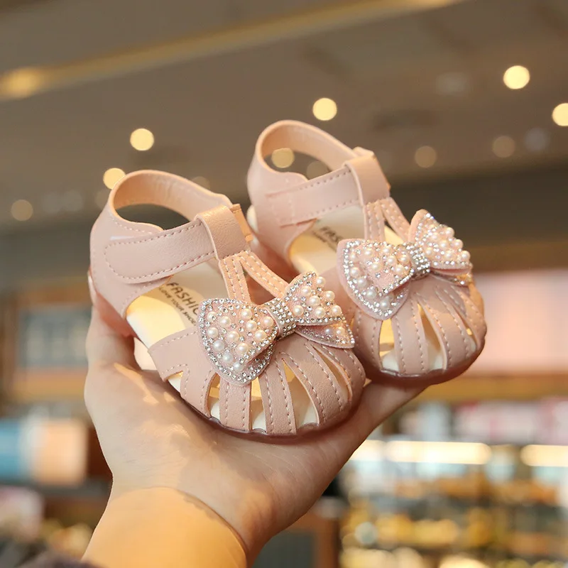 New Arrival Little Girls Fashion Shoes Summer Princess Dance Party Plastic Kids Prewalker Toddler Sandals