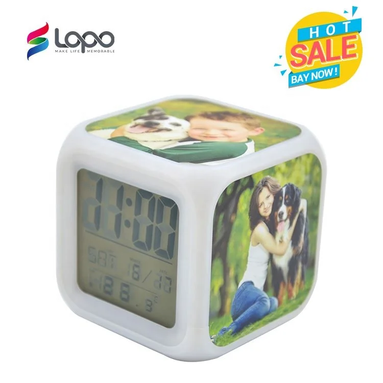 Сублимация цвет потолочные светильники Настольная светодио дный цифровые часы-будильник с алюминиевой/PET вставками для детей