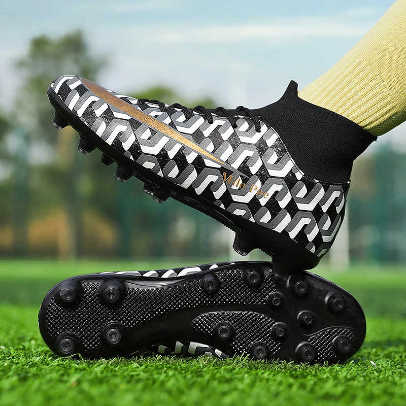 New football shoes size 35-47 cleats MG TF artificial turf natural grass soccer shoes for men