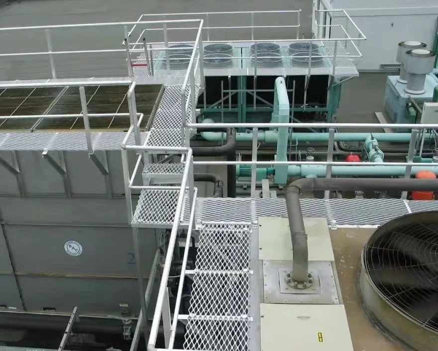 OEM Aluminum fence decoration design aluminum wire mesh