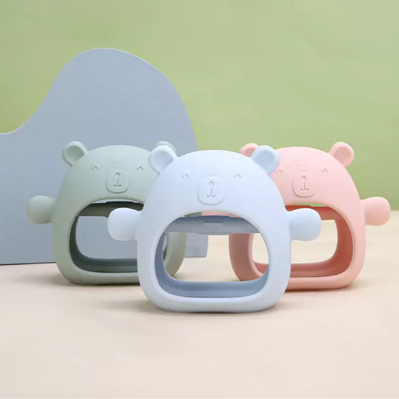 Factory Supply Cheap Price Cute Cartoon Shape Gift Food Grade Silicone Teether Baby Christmas Gift