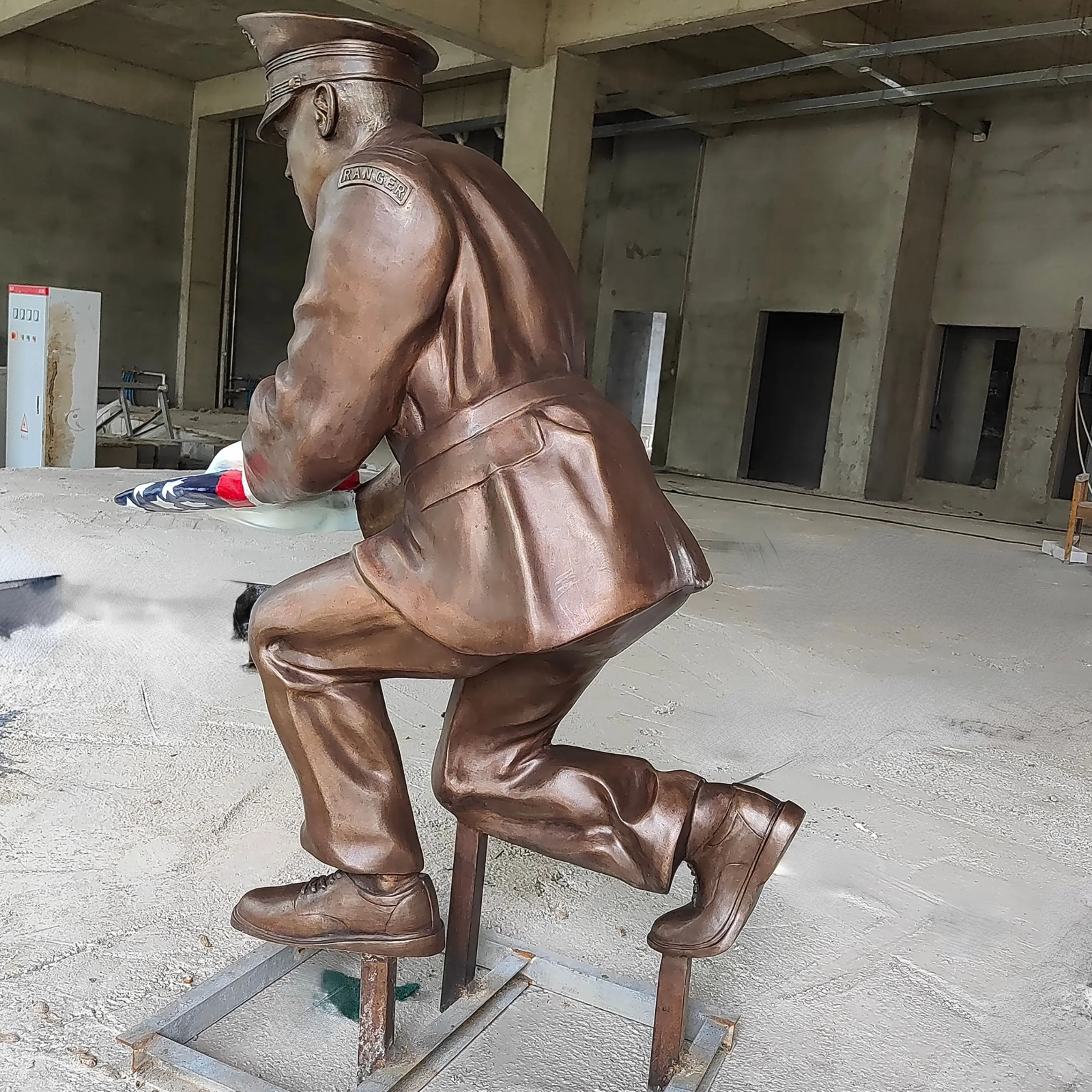 High quality customized park garden decoration bronze soldier sculpture custom sculpture bronze figure statue