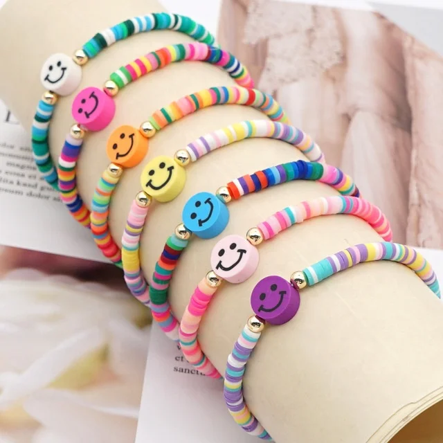 Zuowen 2021 new rainbow clay beads bracelet beaded multi color smiley face Bohemia friendship bracelets