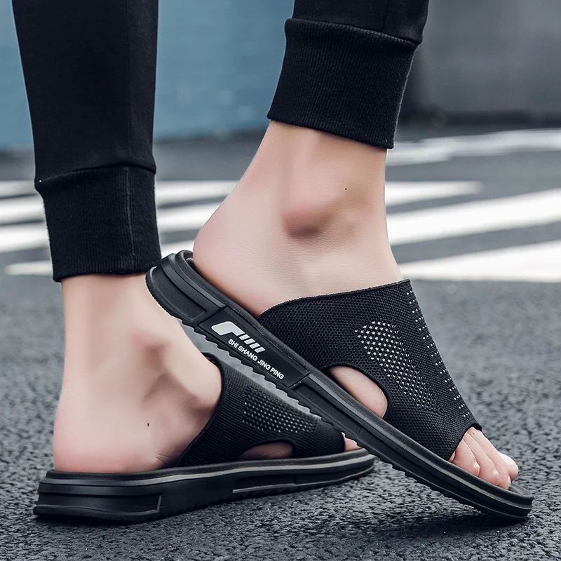 Wholesale New Style Flat Sandals Beach Flip Flop Rubber Slipper Mens Chappals Design