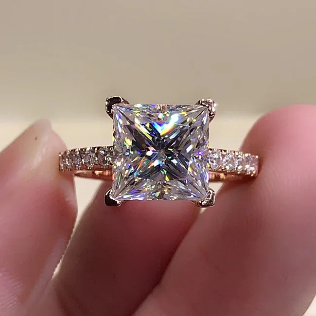 Unique Design 18K Gold With  3ct D Color Princess  Cut Moissanite Diamond Ring Gemsmetone Jewelry  Engage Ring