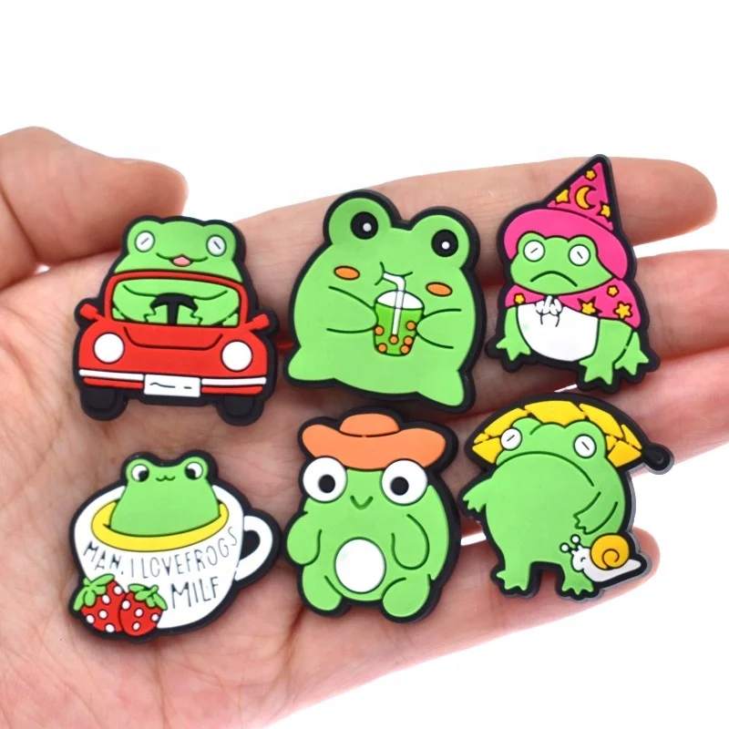 2023 New Arrival Cute Cartoon Shoe Decoration Frog Shoe Buckle Wholesale PVC Custom Clog for Cartoon Clog