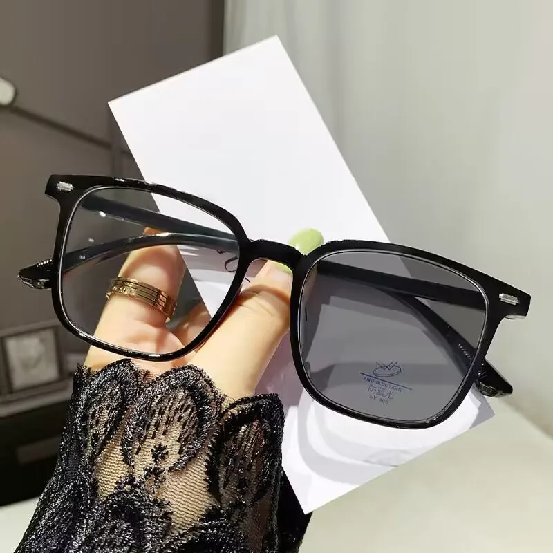 2024 fashion anti-blue glasses light-sensitive  photochromic anti blue light glasses