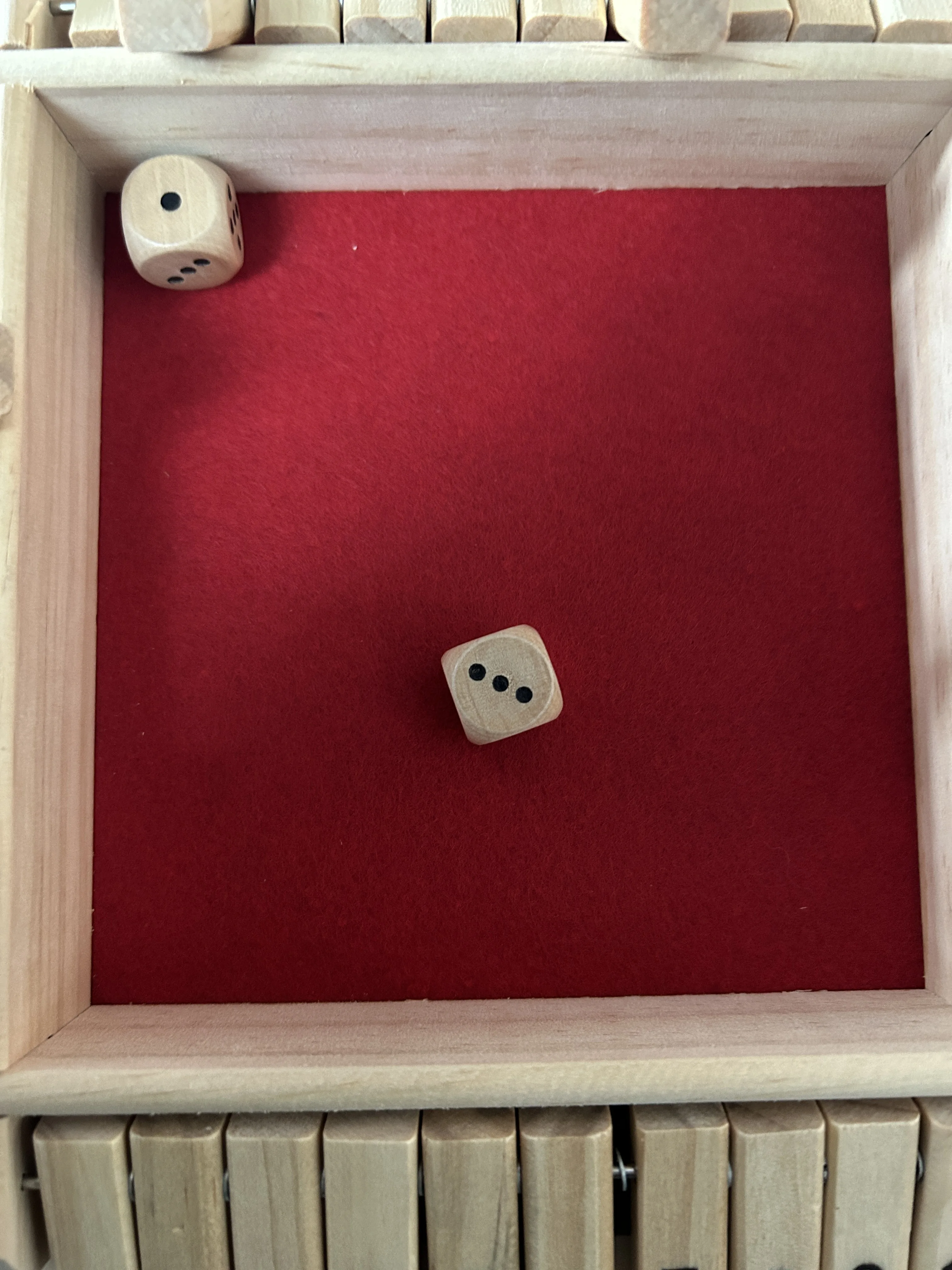 LANDER-MAN Wooden Shut The Box Game Fun and Casual Board Game