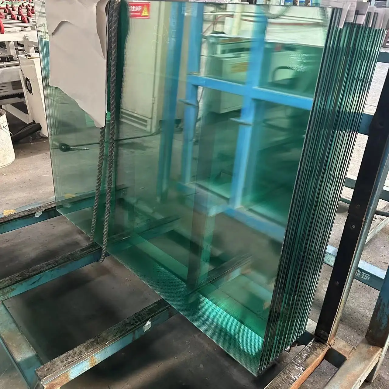 best selling laminated glass double frosted laminated price 10mm12mm 6+6mm tempered laminated glass for stair case glass railing