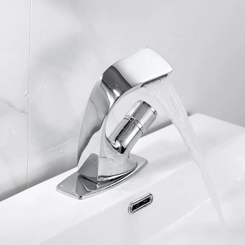 Design by Professional Designer Single Lever Rose Gold Brass Bathroom Wash Basin Mixer Faucet