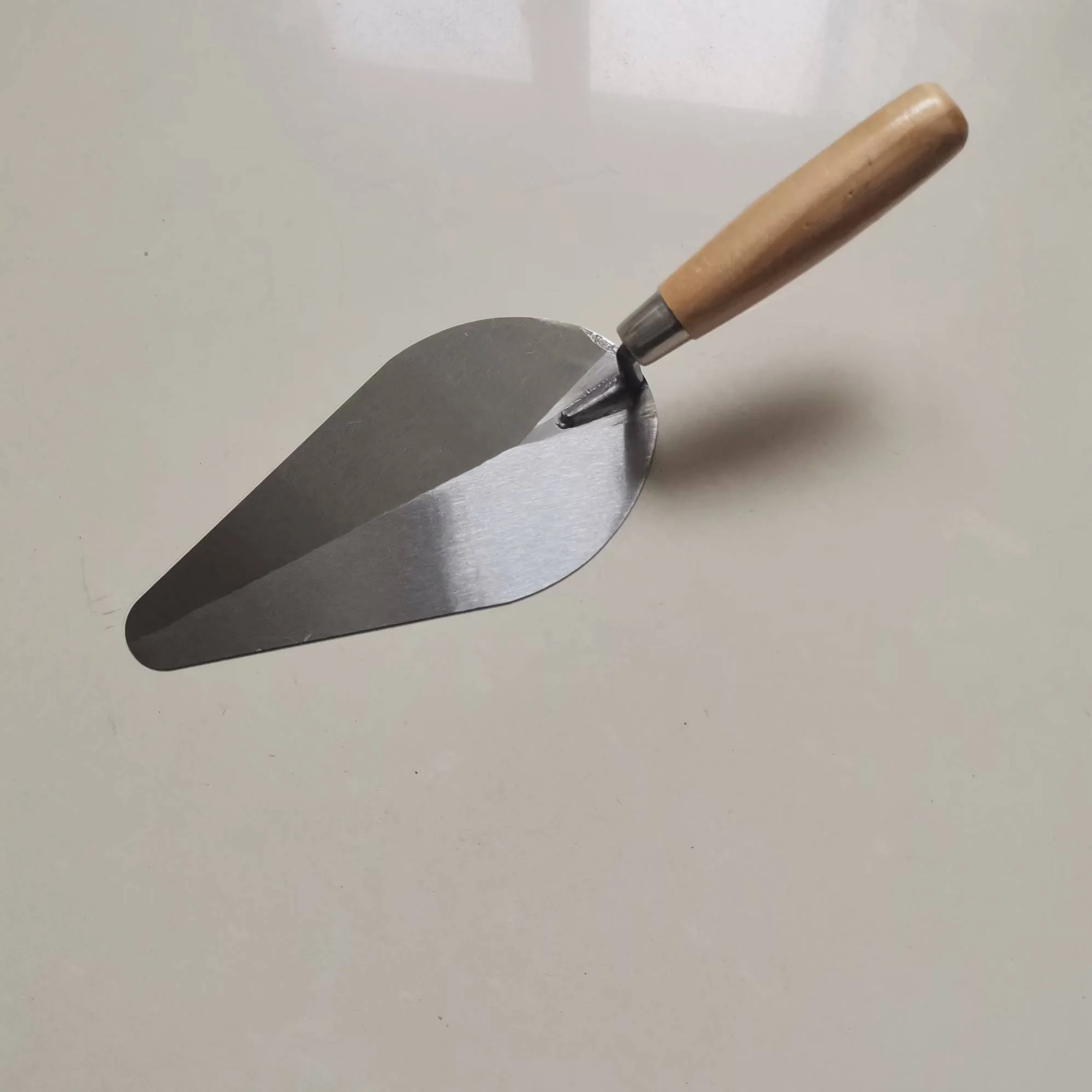 Top Grade Construction Works Concrete Bricklaying Trowels with Hardened Sharp Blade