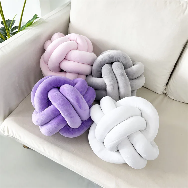 Wholesale Round Ball Velvet Knot Home Decor Cushions Decorative Throw Pillows