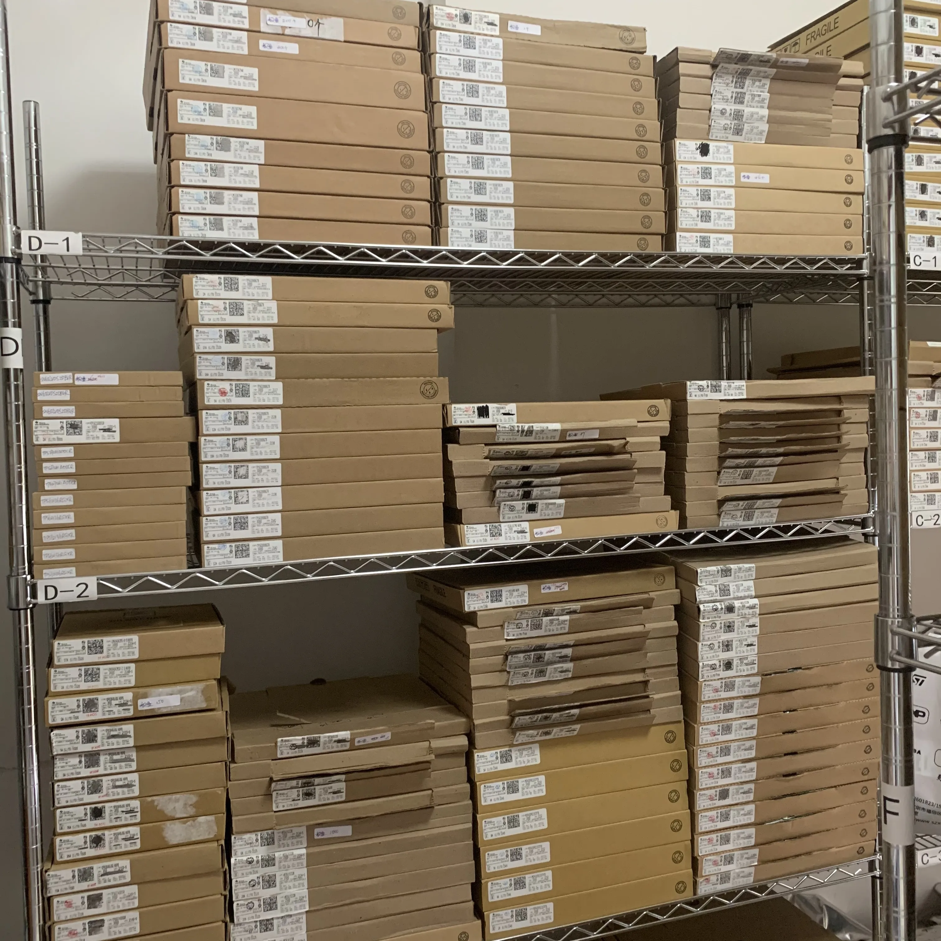 PI6C21200VE ic chip Support BOM Microchip MCU Integrate circuit Power ic PI6C21200VE