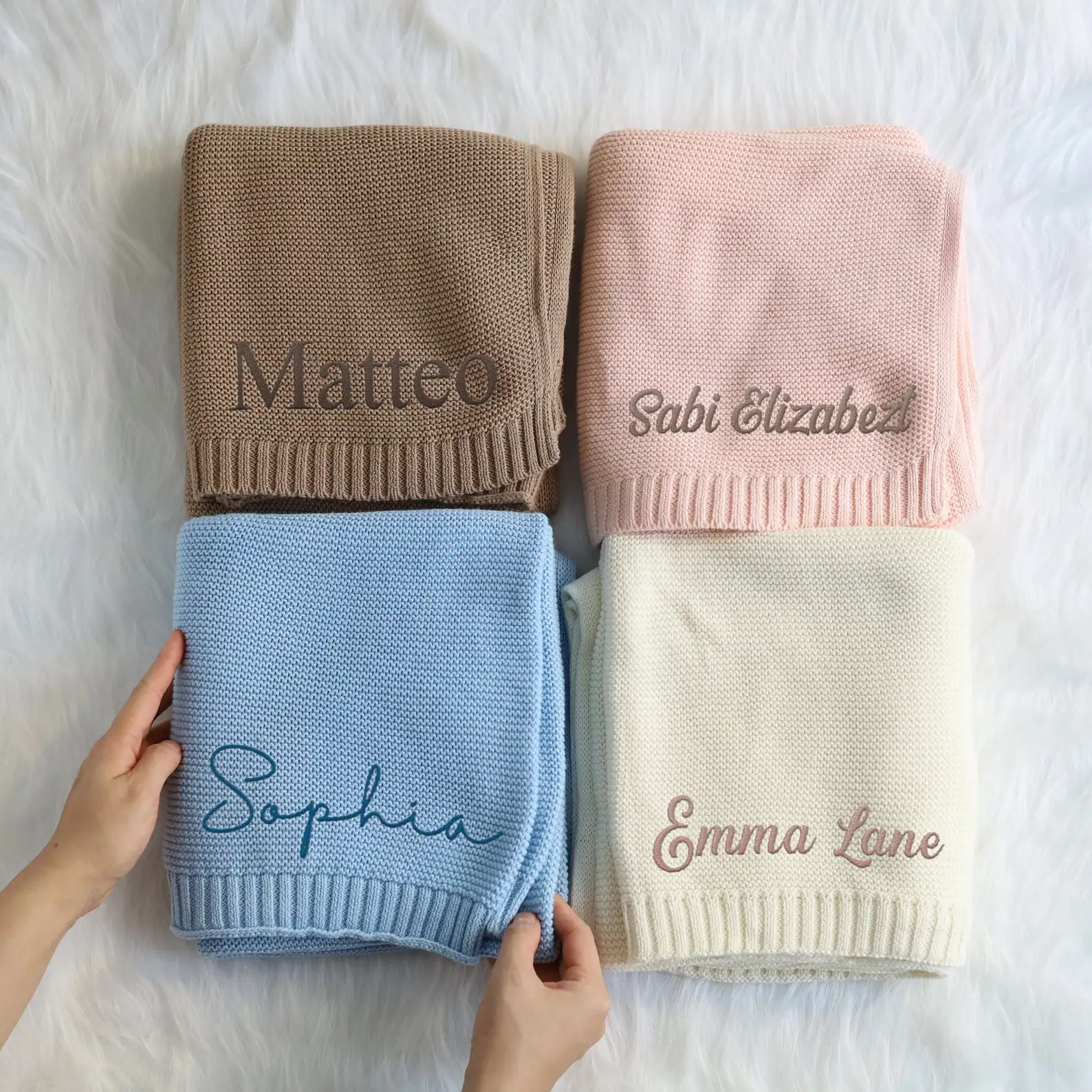 Mia Factory Custom Personalized Embroidered Soft Knit Cotton Blanket Low MOQ Newborn Baby Gift 200tc Solid Festival Bedding