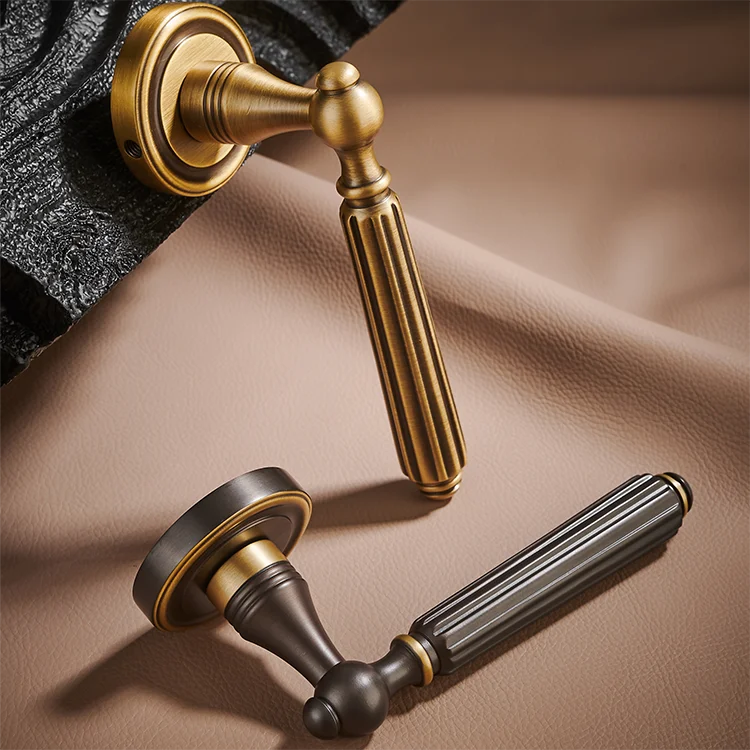 New Modern Solid Brass Wooden Door Handle Privacy Lock Interior Magnetic Door Handle Lock