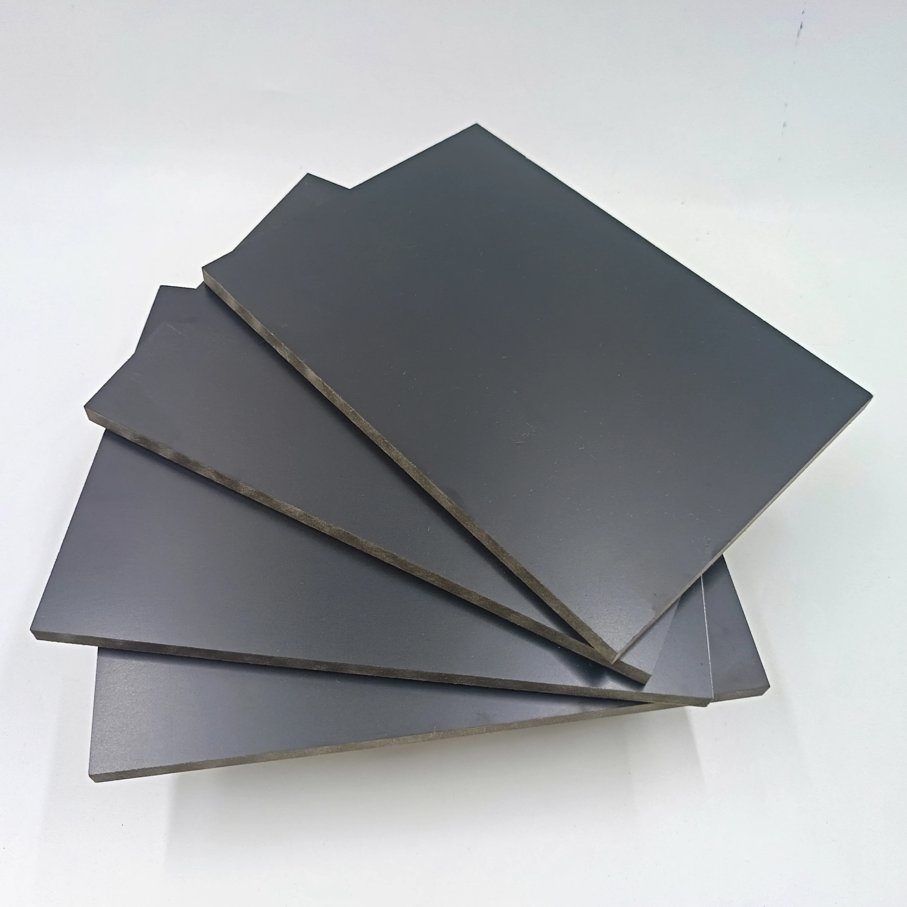 JIS to Japan Market MDF 18mm  Wood-Based Panel Black Melamine Carboncrystal Board Fiberboard for Wall Protection Factory Supply