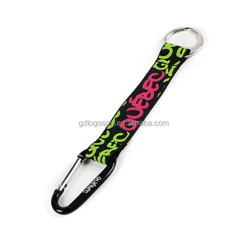 Zinc Alloy Canada Quebec Key Chain Mini License Plate Montreal Souvenir Keyring Keychains for Gift Shops