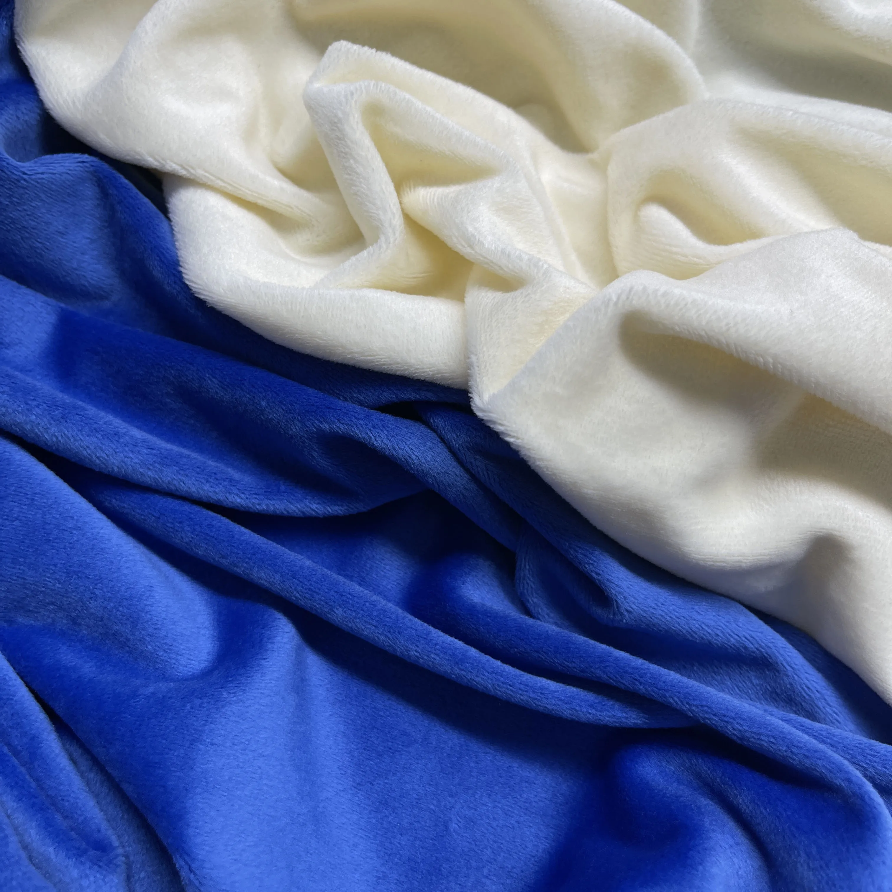 Wholesale Multicolor Silk Velvet Fabric Crushed Velour Velvet Fabric For Garments Table cloth