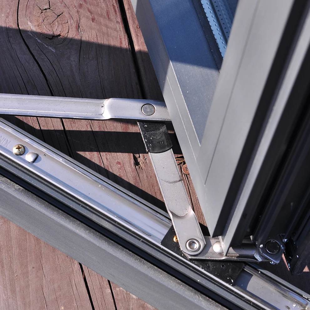 Factory price tilt and turn aluminium doors and windows insulation tempered glass aluminium casement windows